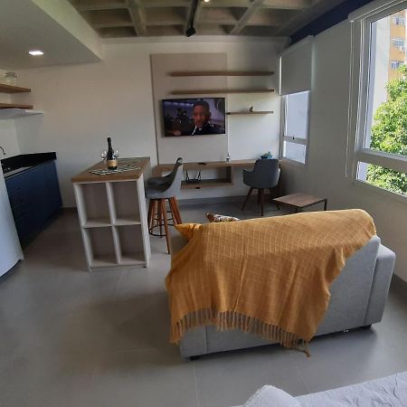 Studio Contemporaneo Em Predio Novo Porto Alegre Eksteriør billede